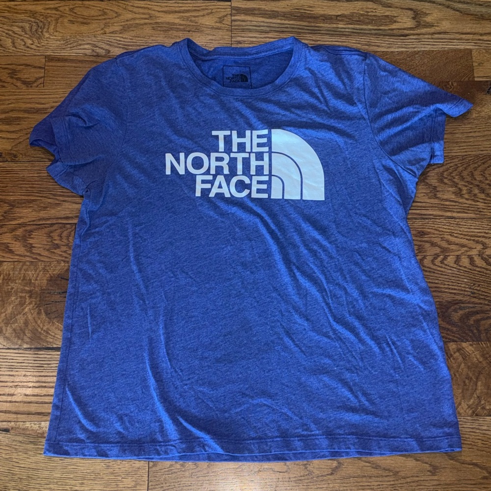 The North Face. Classic Half Done Logo T-Shirt. Blue Heather. Size Medium.